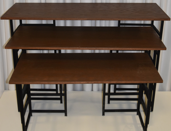  Item #409 - Nesting table
